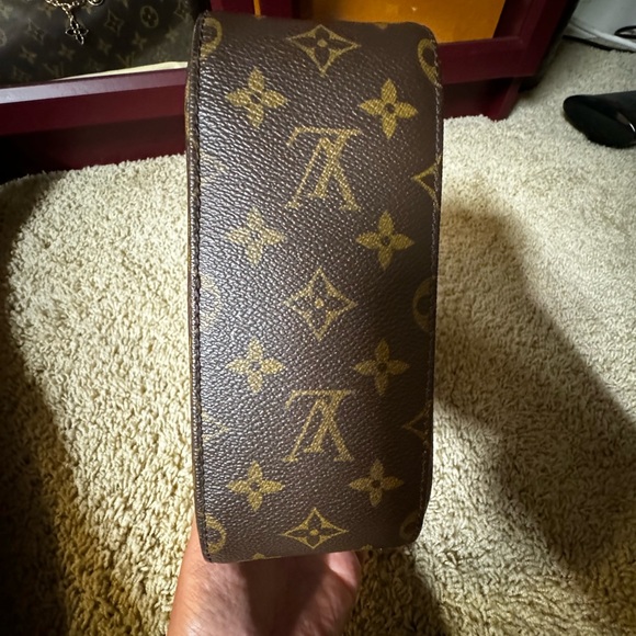 Louis Vuitton Spontini - Picture 10 of 11